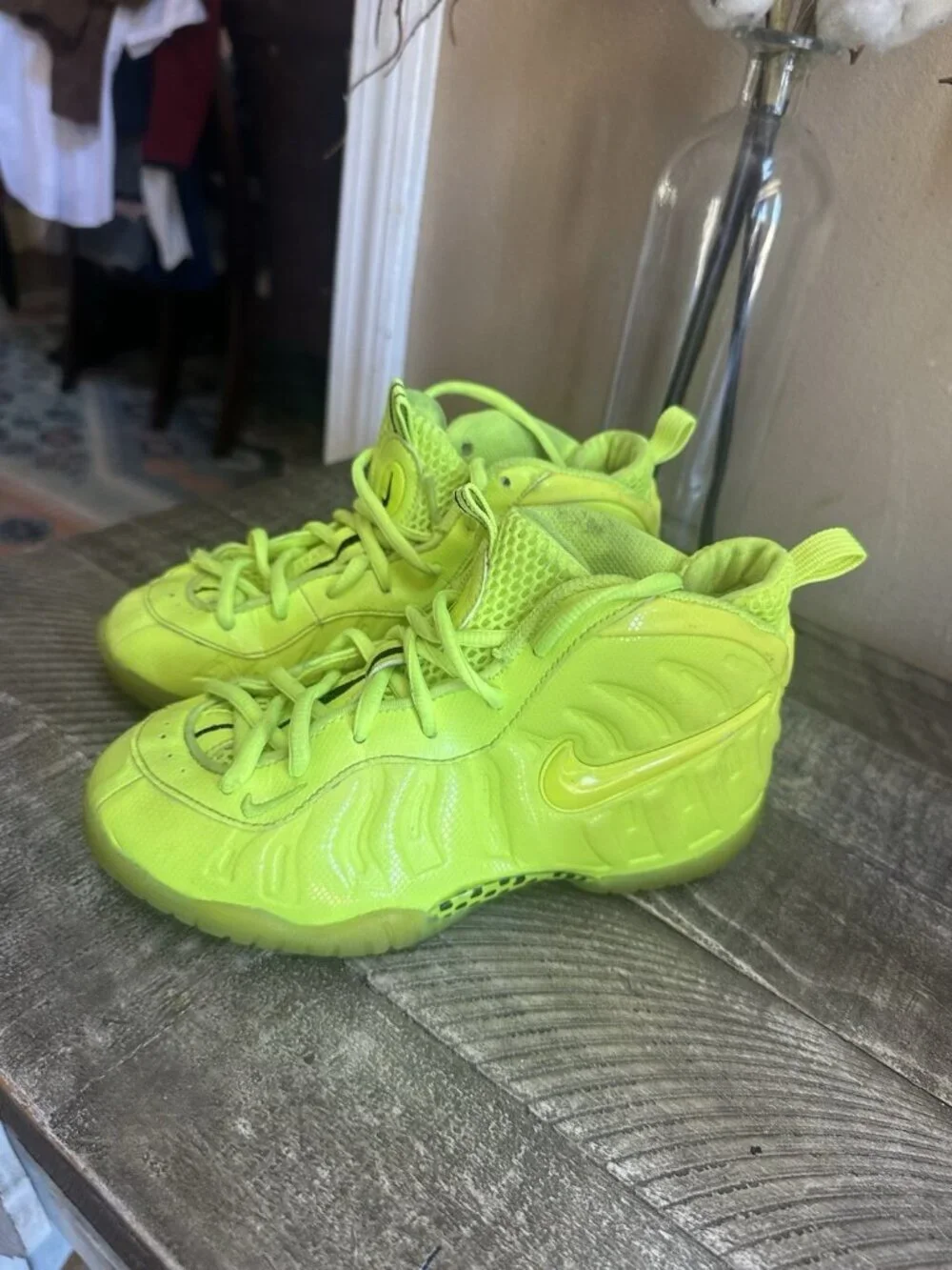 Nike Air Foamposite Little Posite Pro GS Volt CW1593-702 GS Size 2 Youth